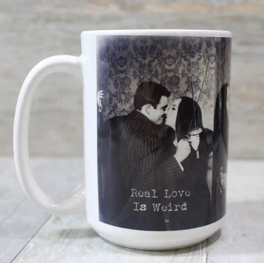 Keramisk krus: Morticia and Gomez