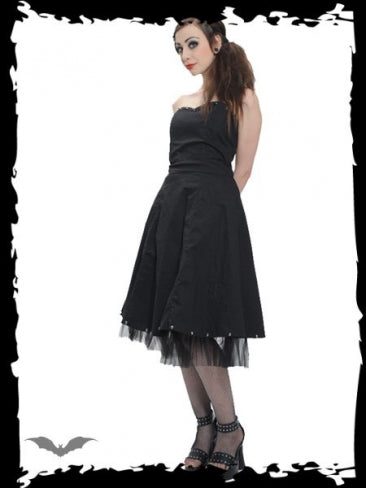 Sort stroppeløs ballkjole med nagler